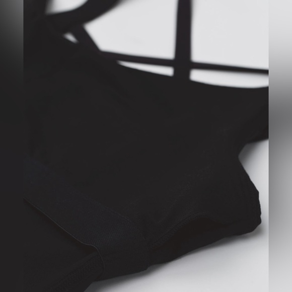 Lululemon hot to street tank size 4 - Picture 6 of 8